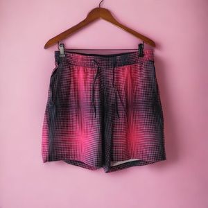 Lululemon Men's Thigh Tide 7" Shorts Size L